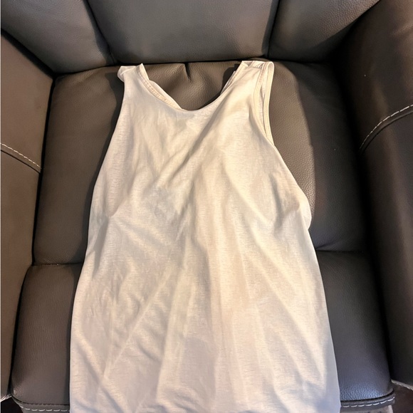 Lululemon Tank Top EUC - Picture 2 of 3